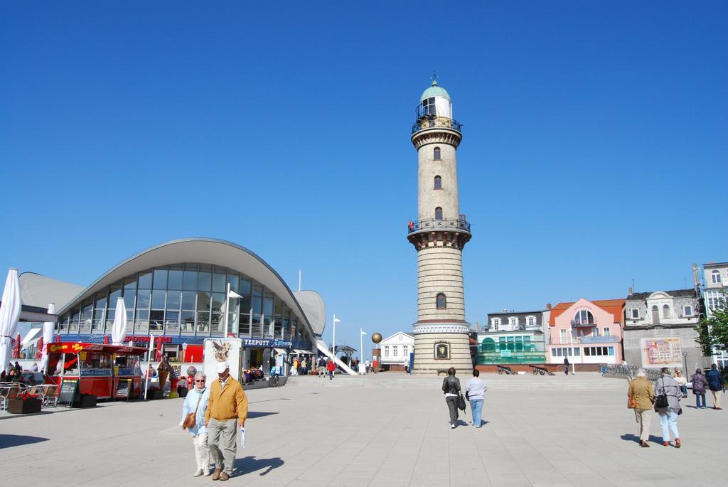רוסטוק Ferienwohnung Warnemuende Altstadt מראה חיצוני תמונה